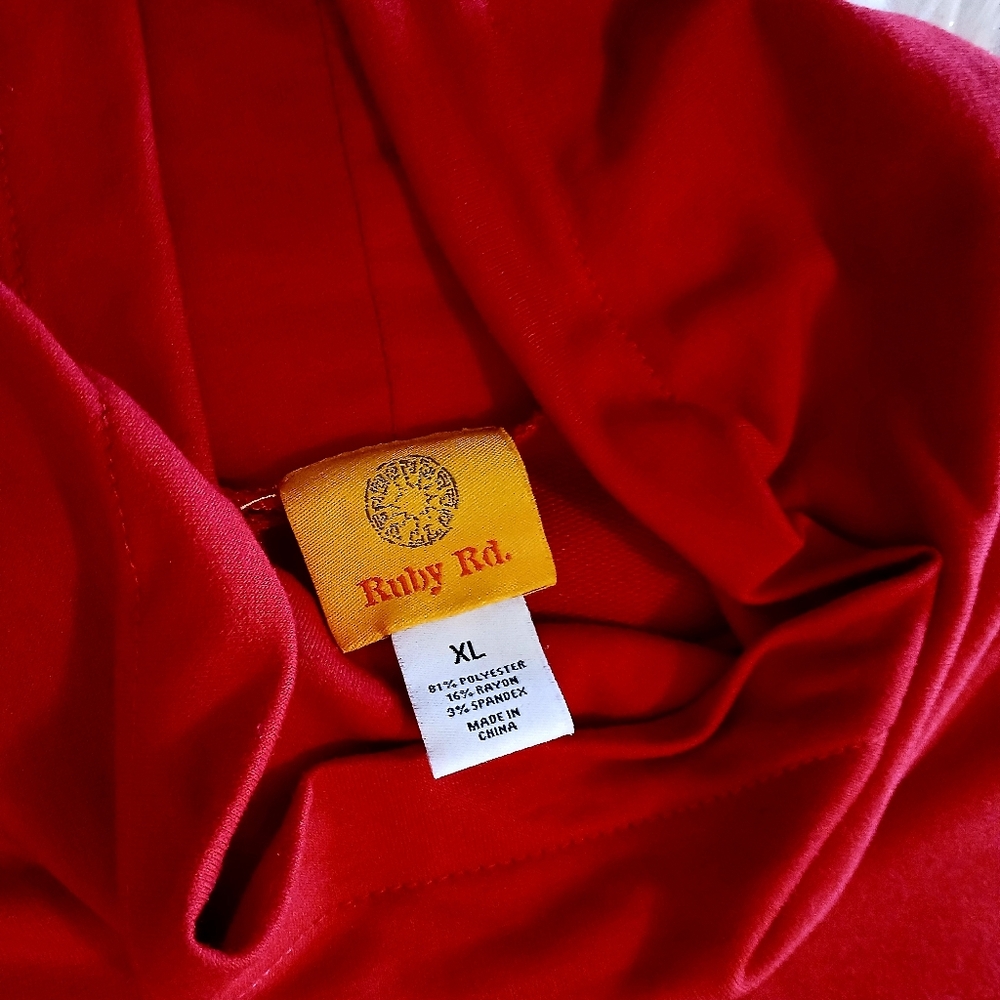 Ruby Rd. Vibrant Red Top - Picture 3 of 5